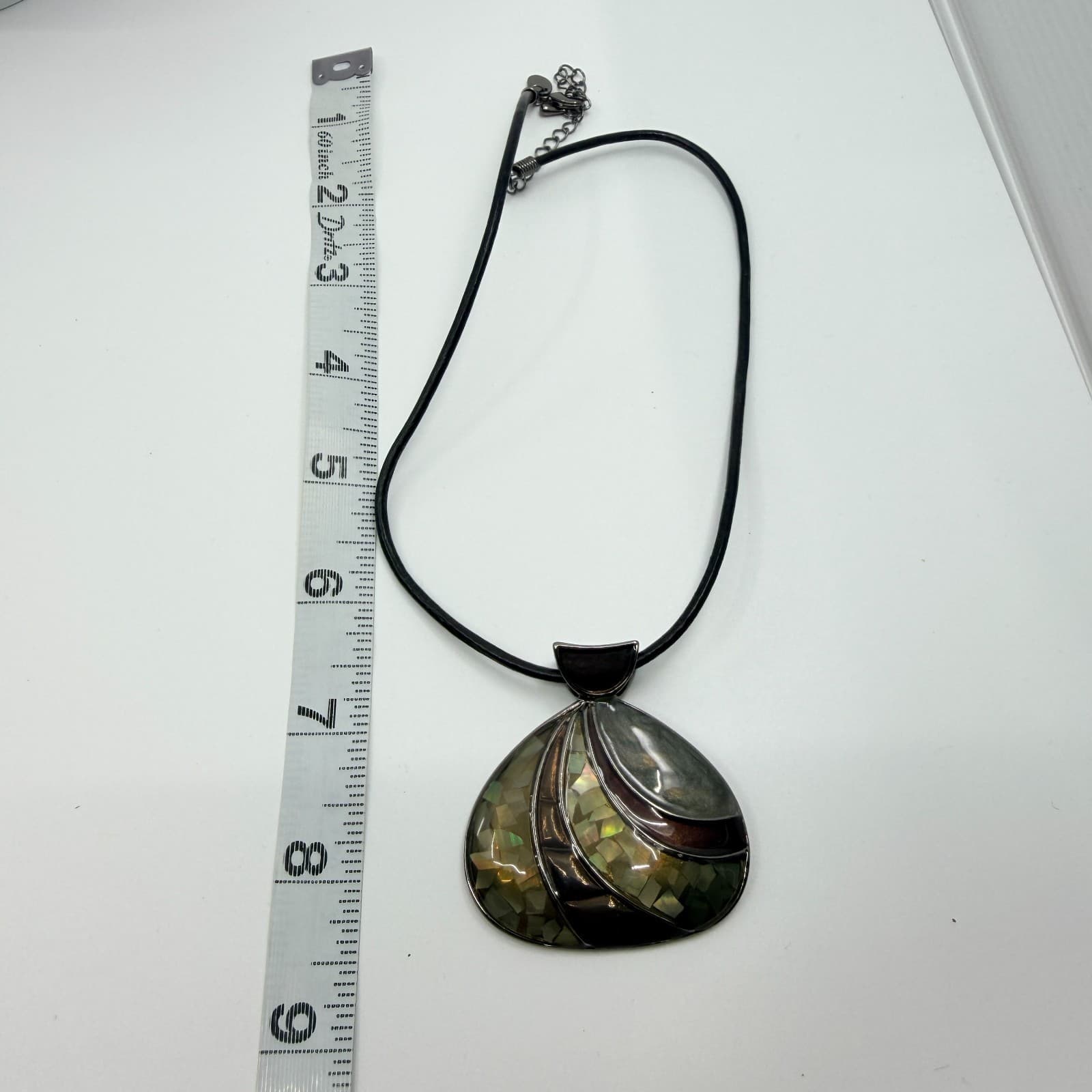 Vintage Shell Mosaic Fan Pendant Necklace Earrings Set Mother of Pearl Tone Boho - Thumbnail 13