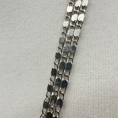 Vintage Silver-tone multi-layered necklace with flat oval polished links 18 in - Thumbnail 4