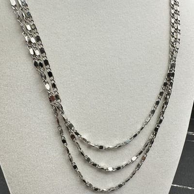 Vintage Silver-tone multi-layered necklace with flat oval polished links 18 in - Thumbnail 2