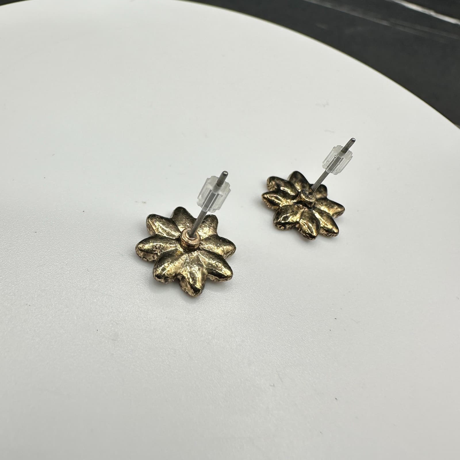 Vintage Francesca's Women's Flower Stud Earrings Clear Rhinestone Bronze Tone - Thumbnail 5