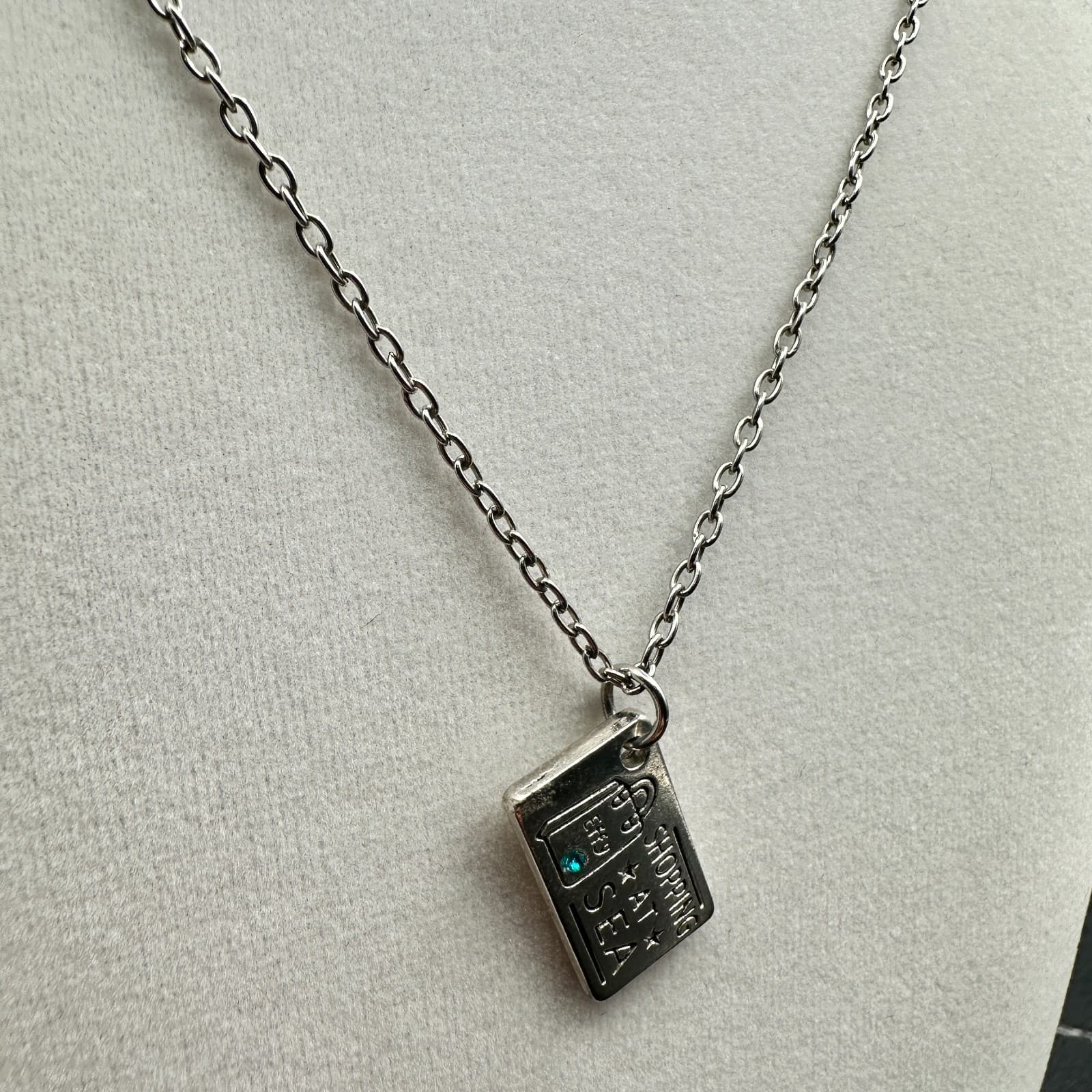 Vintage Shopping at Sea silver-tone dog tag pendant necklace Cable Chain 18 in - Thumbnail 4