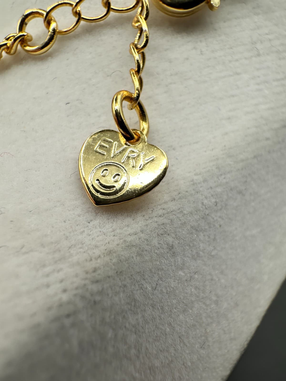 EVRY Gold Tone Flat Curb Link Chain Necklace Heart Tag 18 Inch Y2K - Thumbnail 6