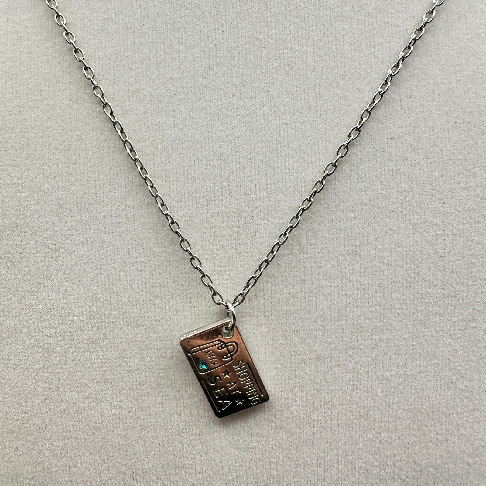 Vintage Shopping at Sea silver-tone dog tag pendant necklace Cable Chain 18 in - Thumbnail 3