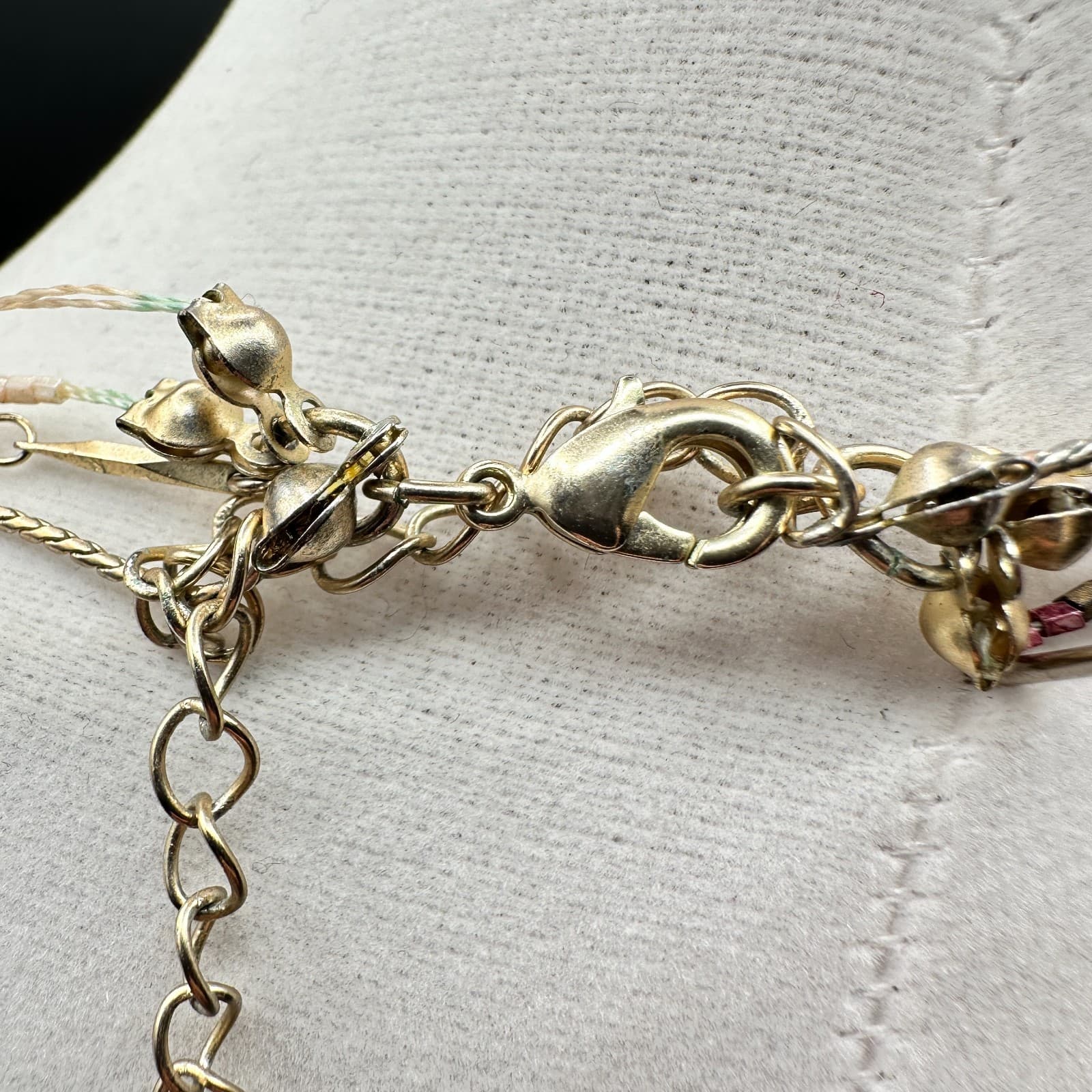 Vintage Gold-Tone Multi-Layered Necklace With Clear Teardrop Pendants & Red Bead - Thumbnail 6
