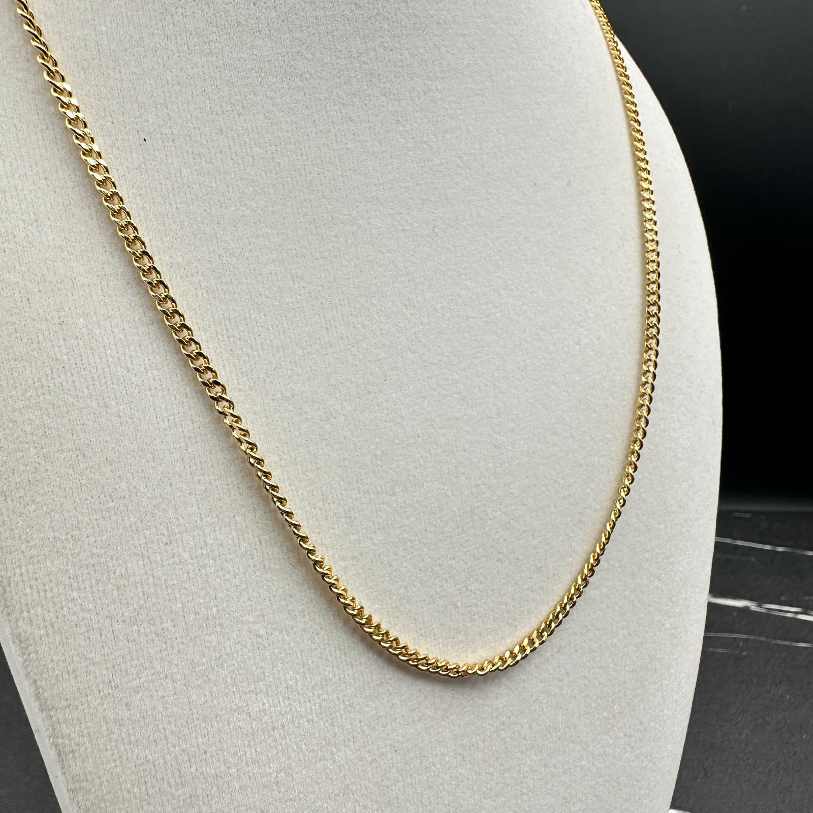 EVRY Gold Tone Flat Curb Link Chain Necklace Heart Tag 18 Inch Y2K - Thumbnail 3