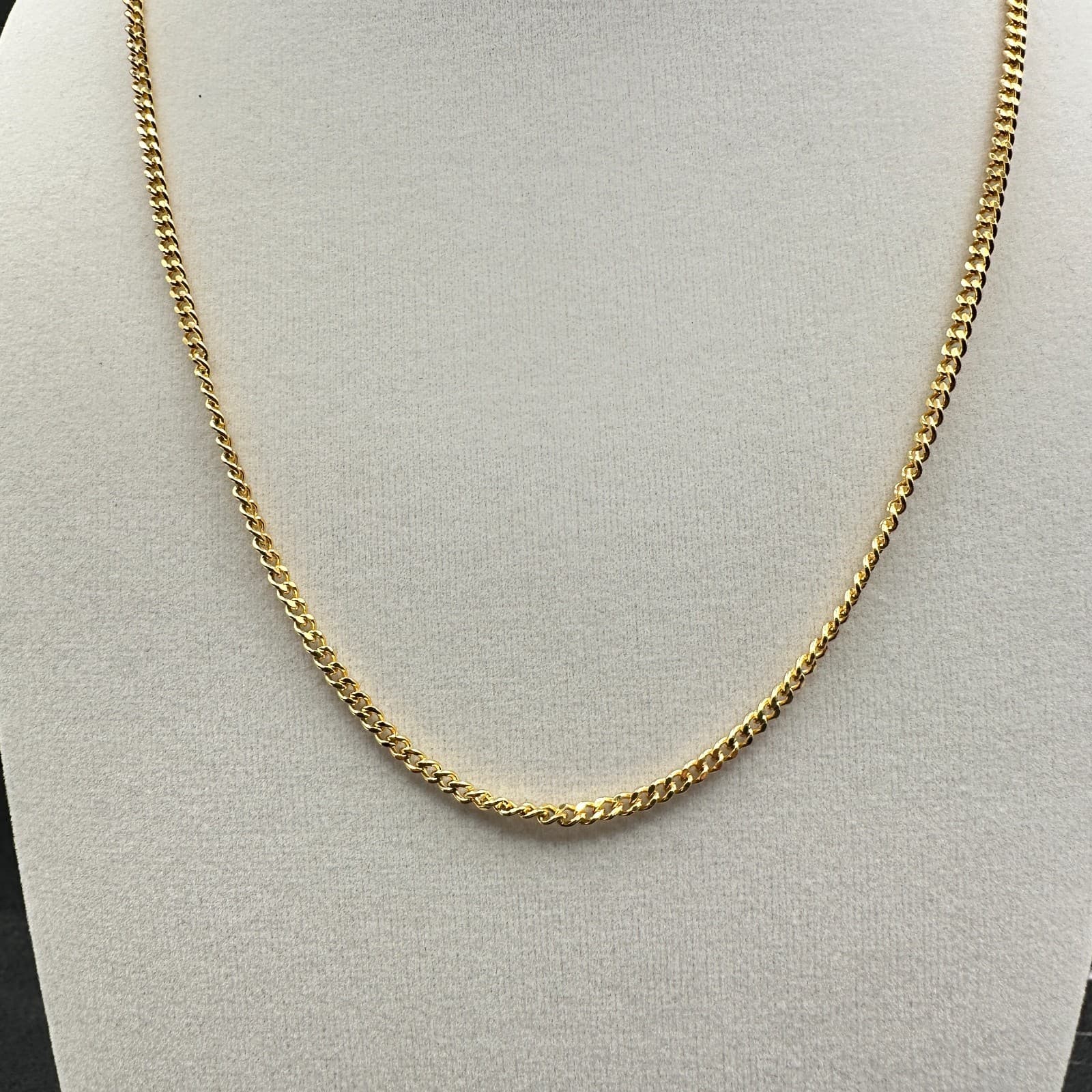EVRY Gold Tone Flat Curb Link Chain Necklace Heart Tag 18 Inch Y2K - Thumbnail 2