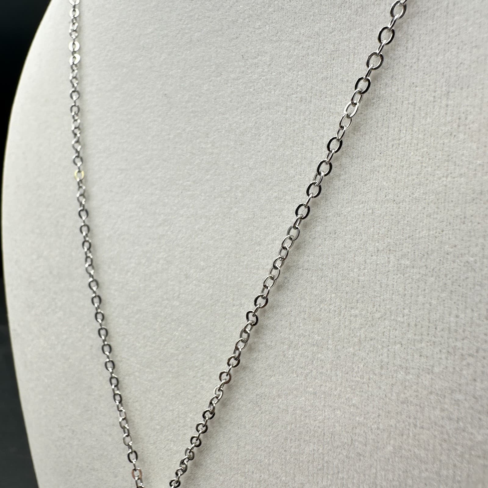 Vintage Silver-tone Nautical Ship Steering Wheel Pendant Necklace Cable Chain - Thumbnail 6