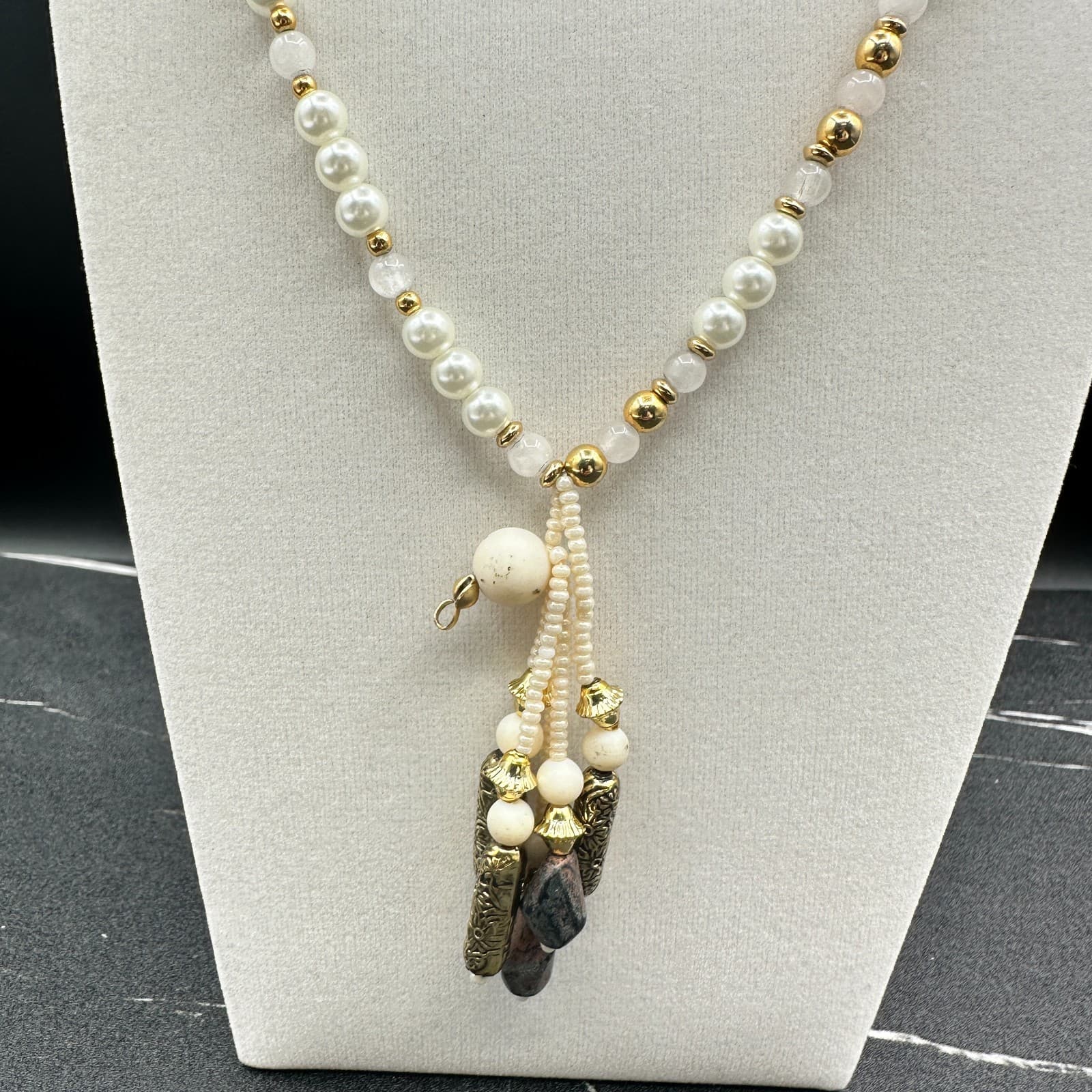 Vintage LR Faux Pearl Necklace White Quartz Gold Tone Tassel Pendant Boho - Thumbnail 2