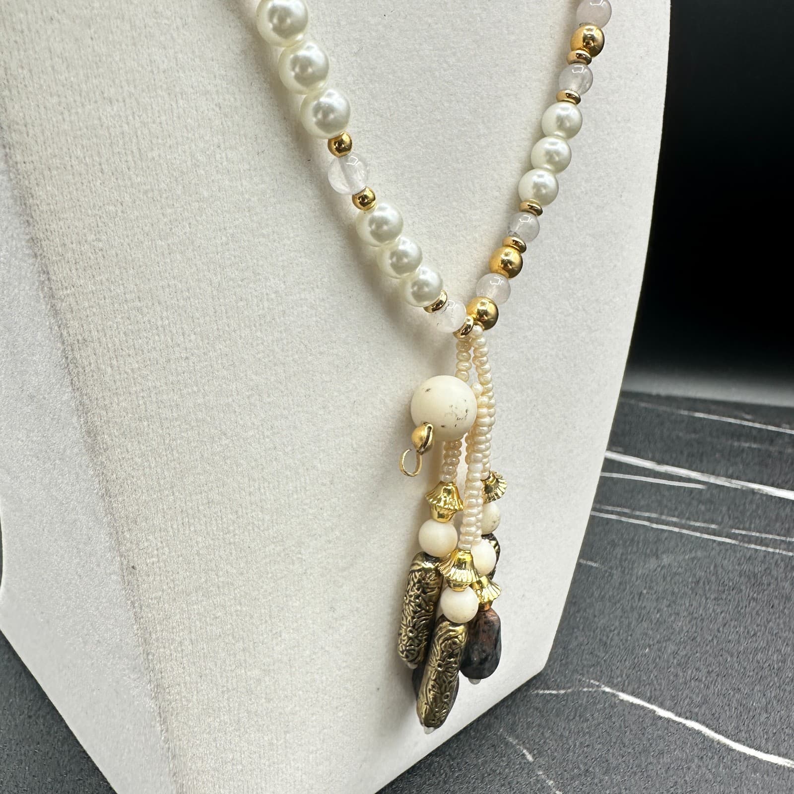 Vintage LR Faux Pearl Necklace White Quartz Gold Tone Tassel Pendant Boho - Thumbnail 3