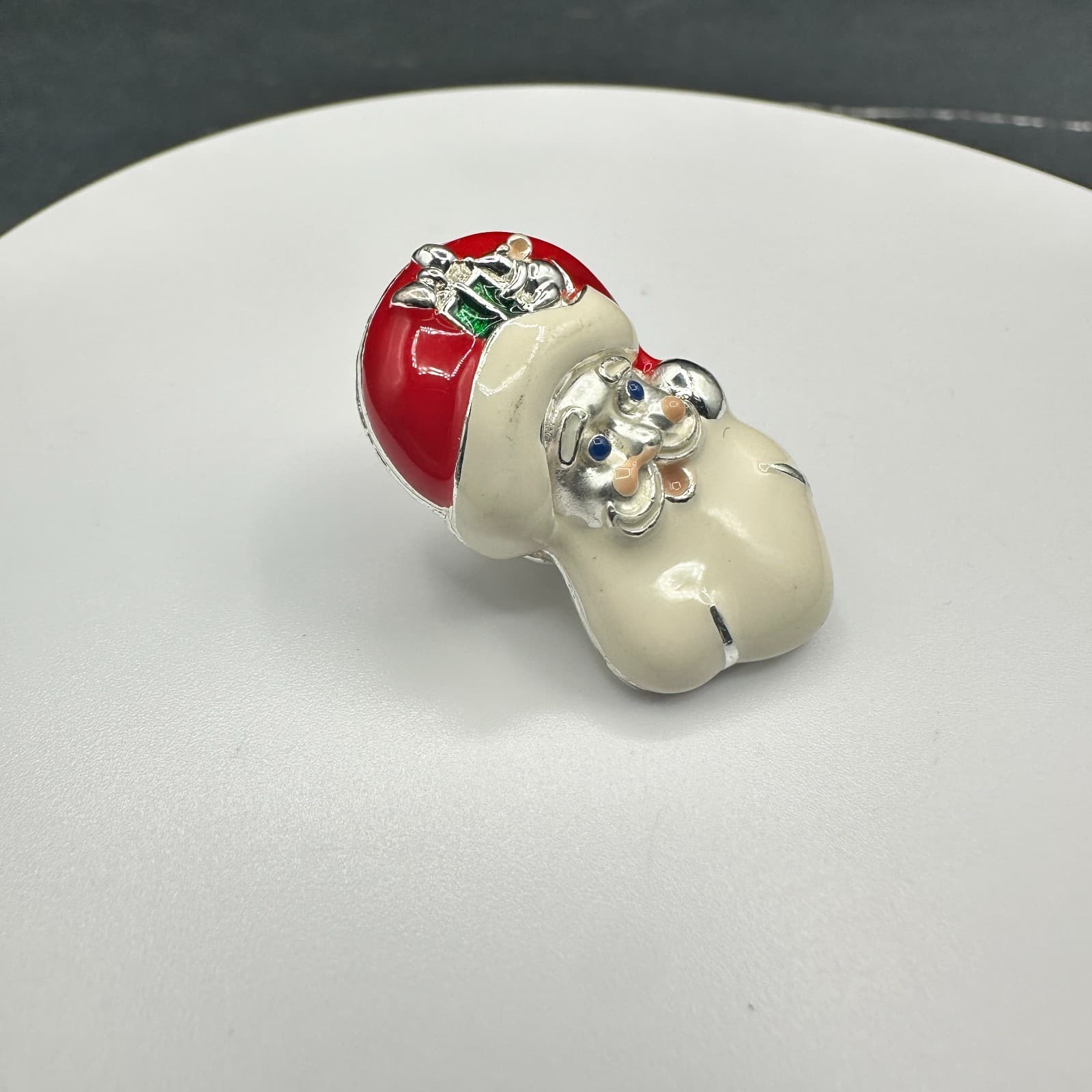 VTG Avon Santa Claus Christmas Pin Brooch Silver Tone Enamel Figural Mouse Gift - Thumbnail 4