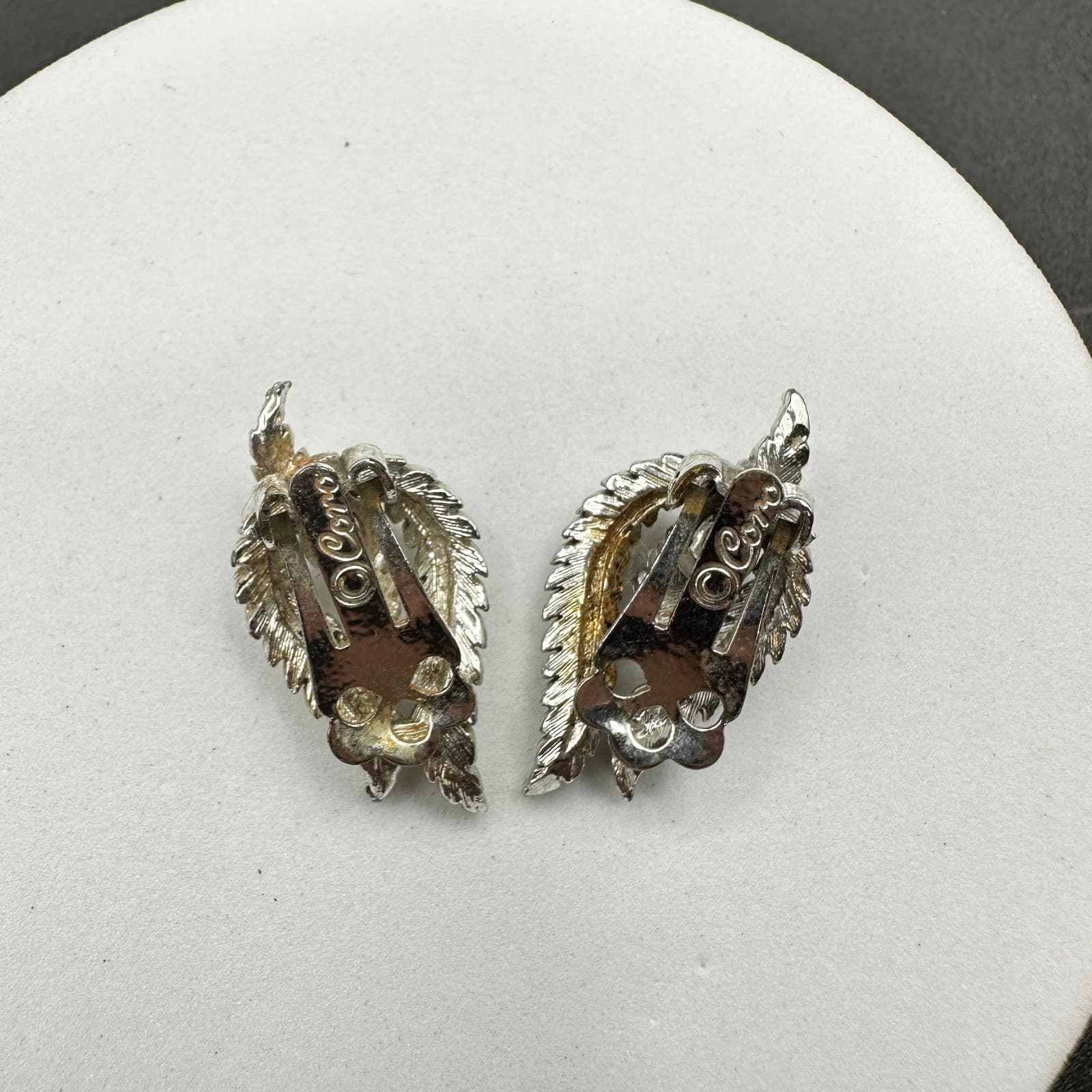 Vintage Coro Silver Tone Leaf Clip-On Earrings Mid Century Women's Jewelry - Thumbnail 4
