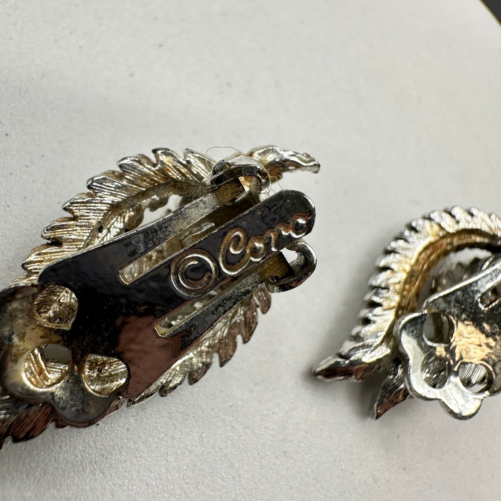 Vintage Coro Silver Tone Leaf Clip-On Earrings Mid Century Women's Jewelry - Thumbnail 6