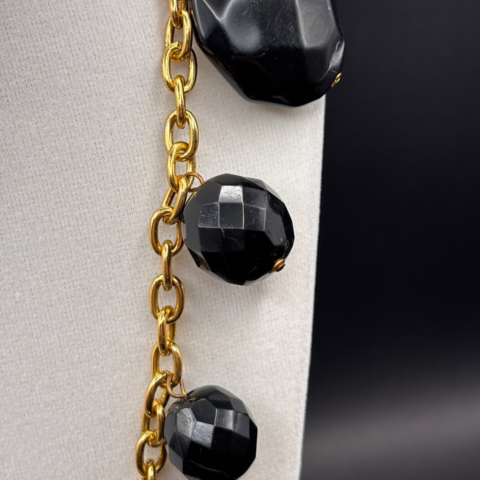 Vintage Gold Tone Chain Black Faceted Bead Statement Necklace Over The Head - Thumbnail 2