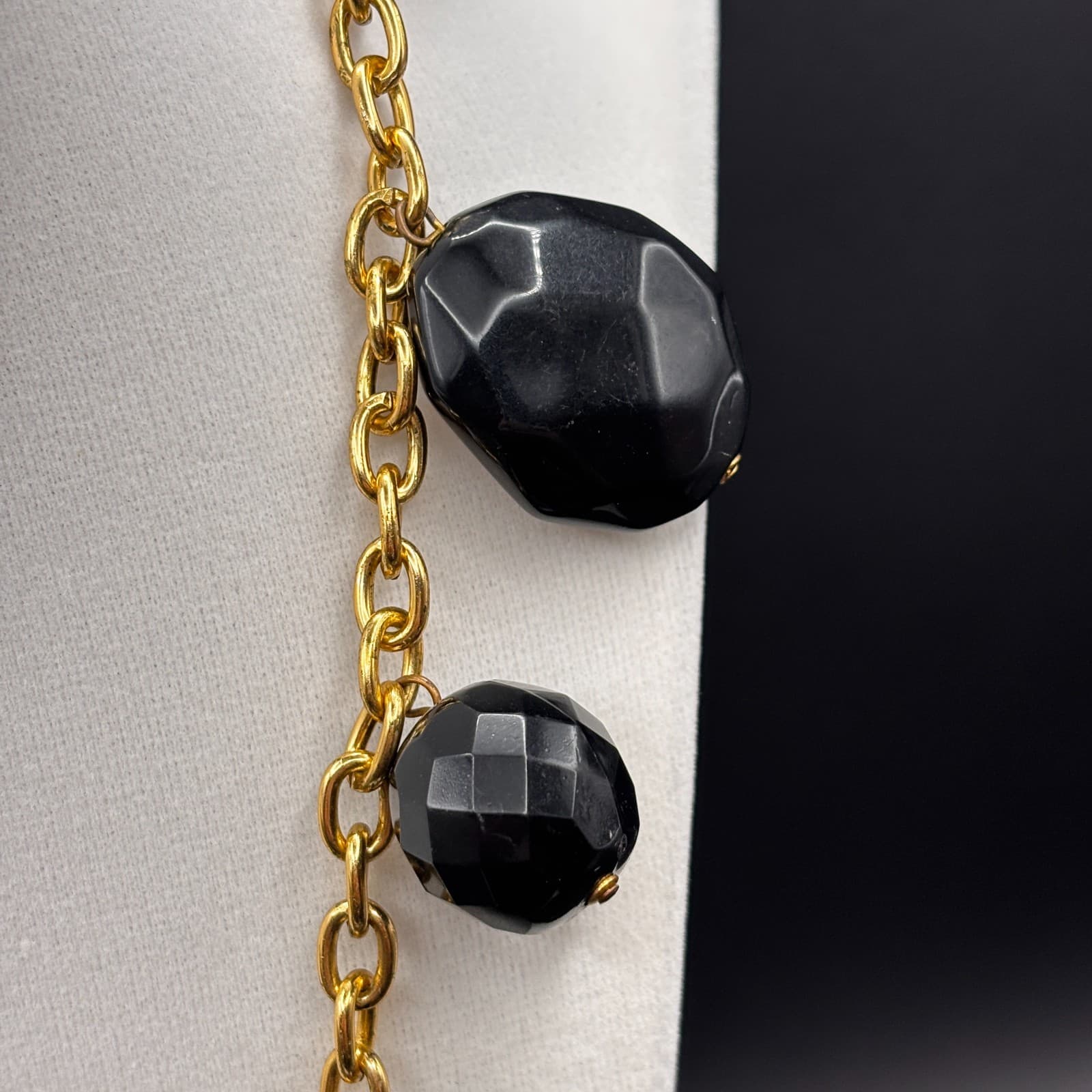Vintage Gold Tone Chain Black Faceted Bead Statement Necklace Over The Head - Thumbnail 3