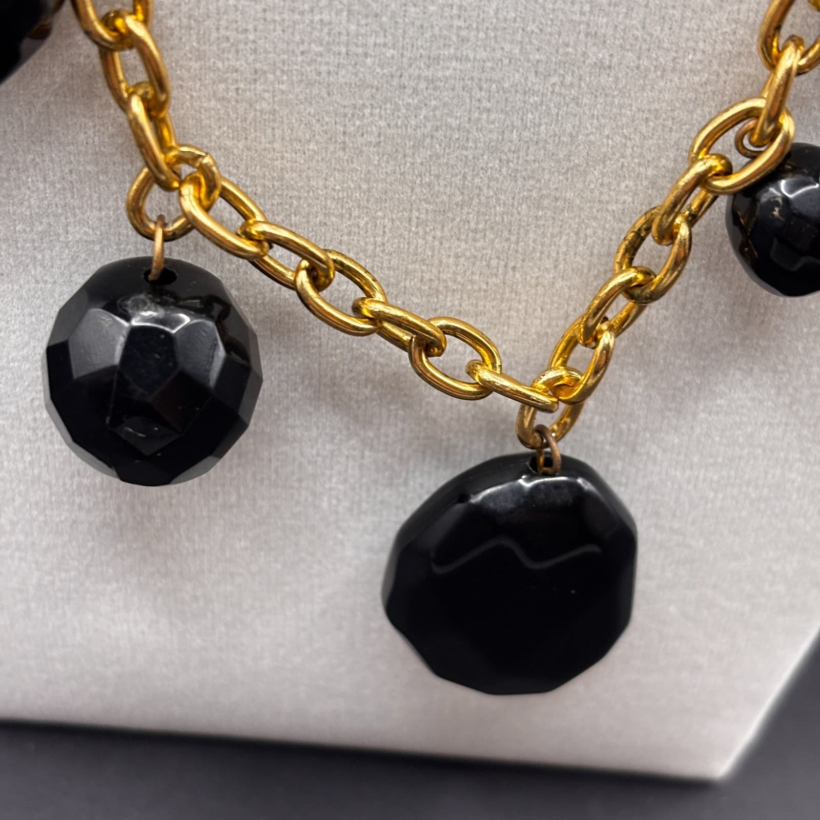 Vintage Gold Tone Chain Black Faceted Bead Statement Necklace Over The Head - Thumbnail 6