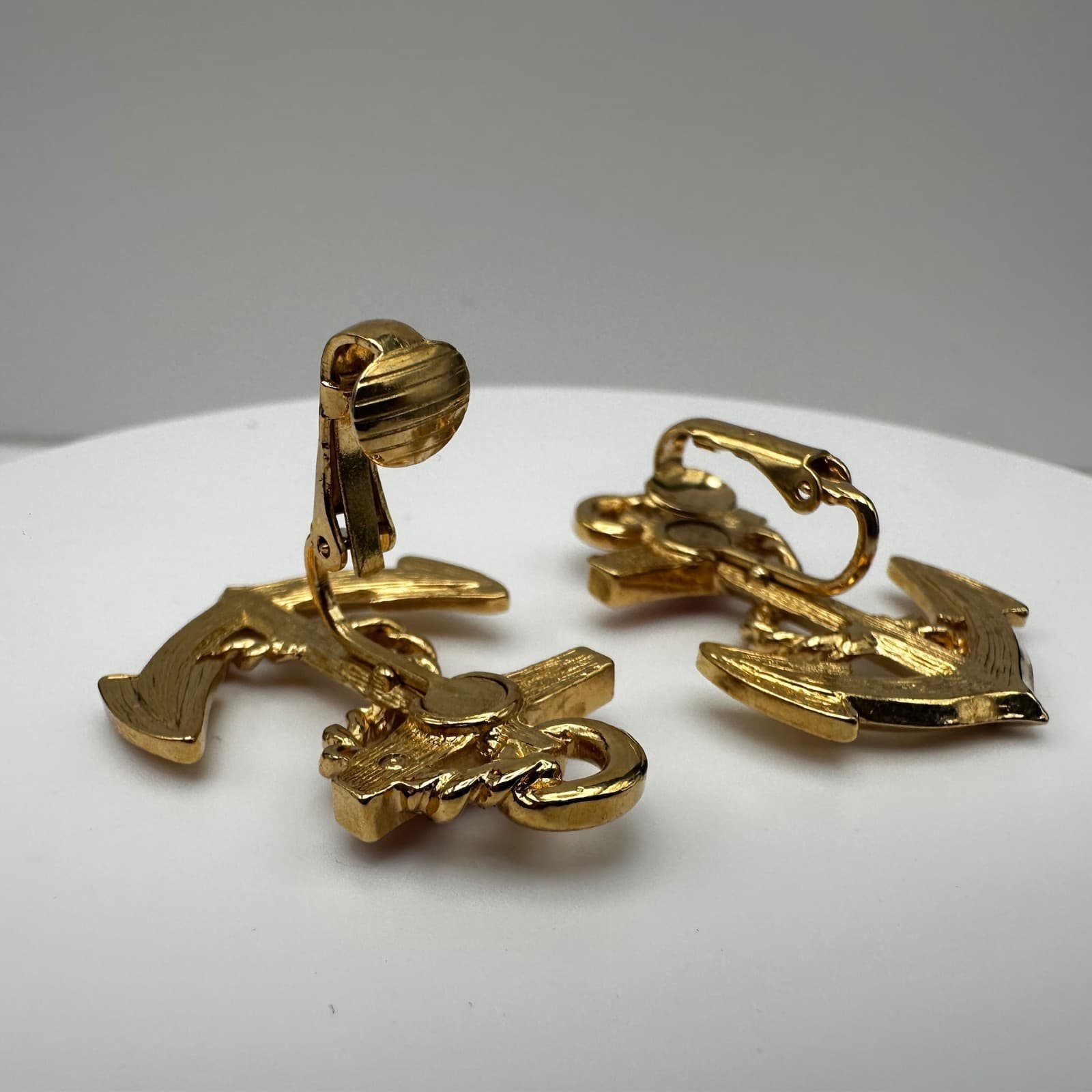 Vintage 90s Avon Anchors Aweigh Red Enamel Nautical Clip-On Earrings Jewelry - Thumbnail 6