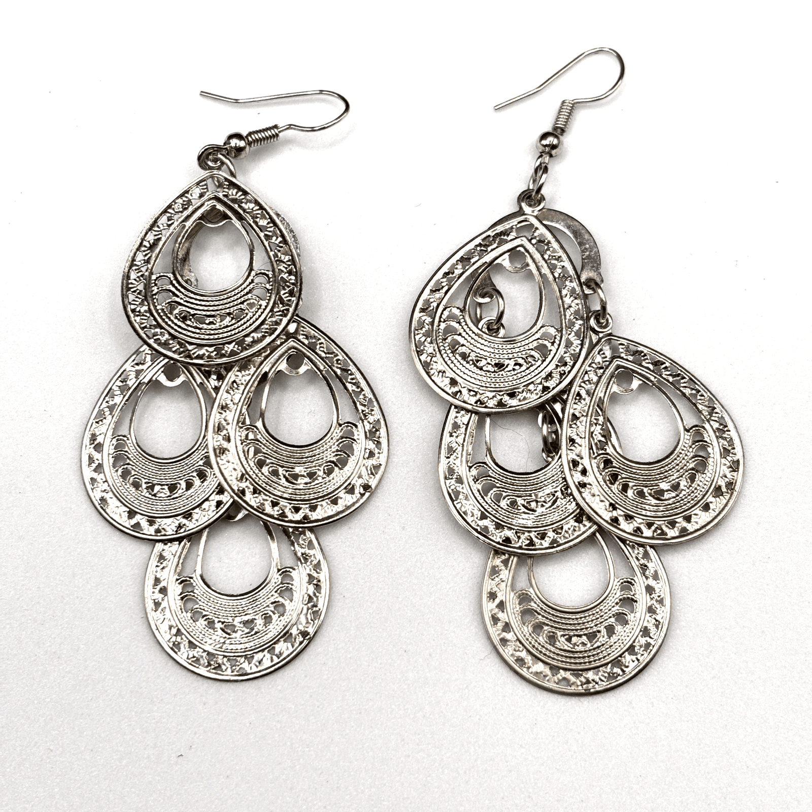 Vintage 90s Silver Tone Dangle Earrings Filigree Boho Women's Classic Jewelry