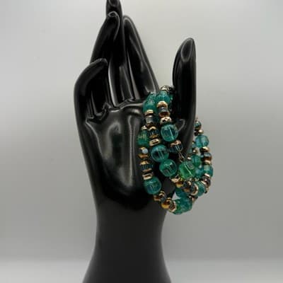 Vintage Vibrant Beaded Bracelet in Aqua and Gold Trendy Statement Jewelry 7''