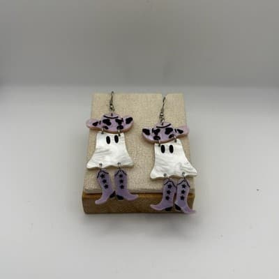 Vintage Acrylic Ghost Shaped Cowgirl Earrings Purple Cowboy Boots Trendy Kitsch - Thumbnail 2