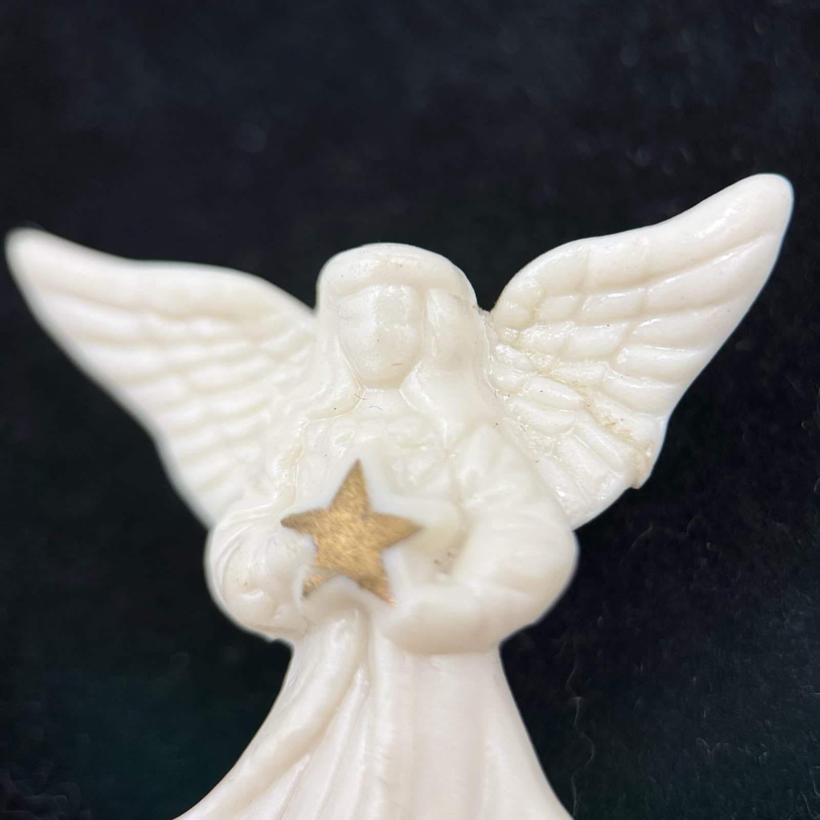 Vintage Ivory Angel Brooch Holding Gold Star Christmas Holiday Pin - Thumbnail 2