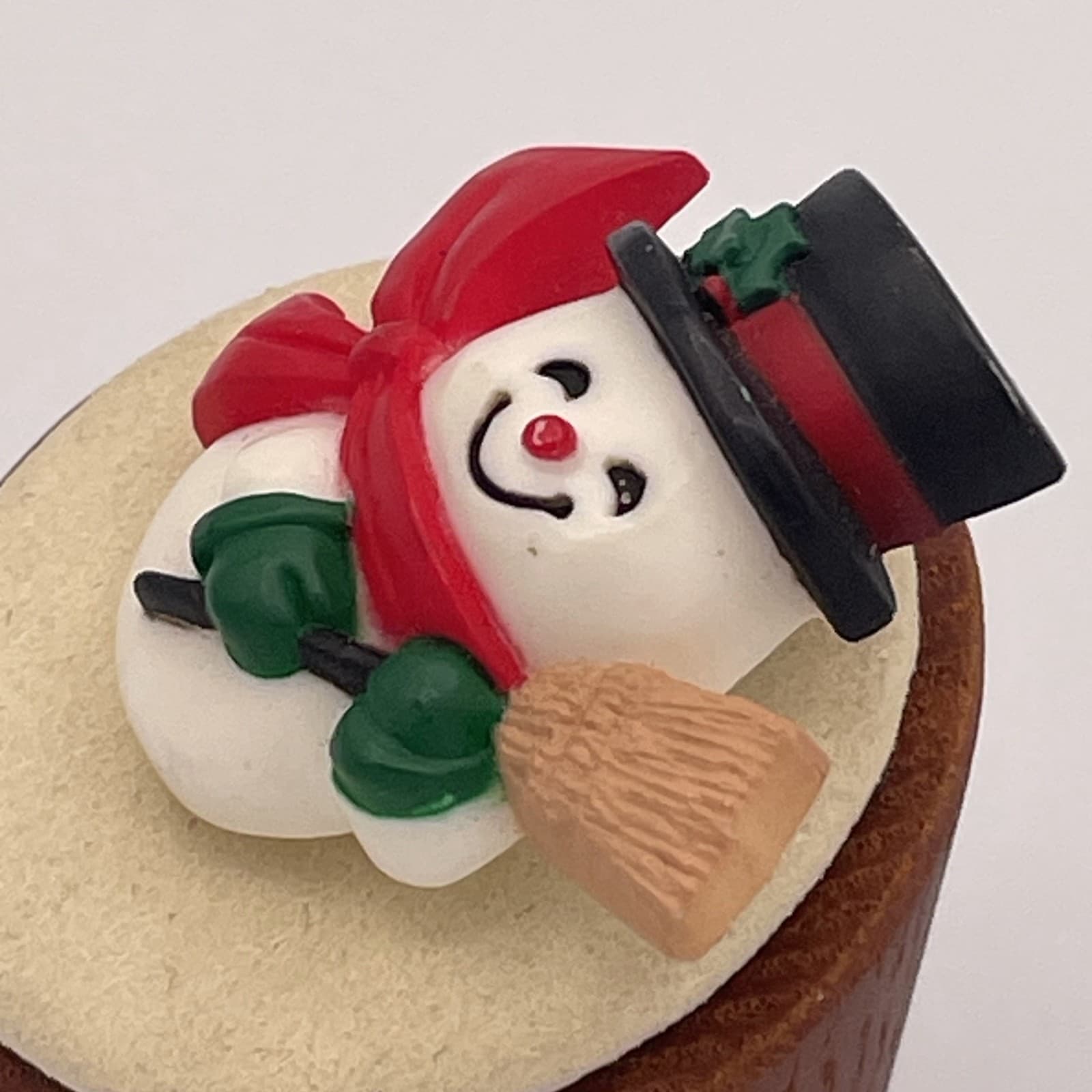 Vintage Hallmark Cards Snowman Christmas Brooch Pin Red Scarf Acrylic - Thumbnail 3