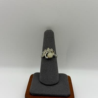 Vintage AVON Faux Pearl White Rhinestone Ring Silver Tone Statement Jewelry 7
