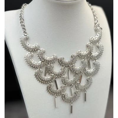 Vintage VTG 70s Sarah Coventry Charisma Silver Tone Crescent Bib Choker Necklace - Thumbnail 2