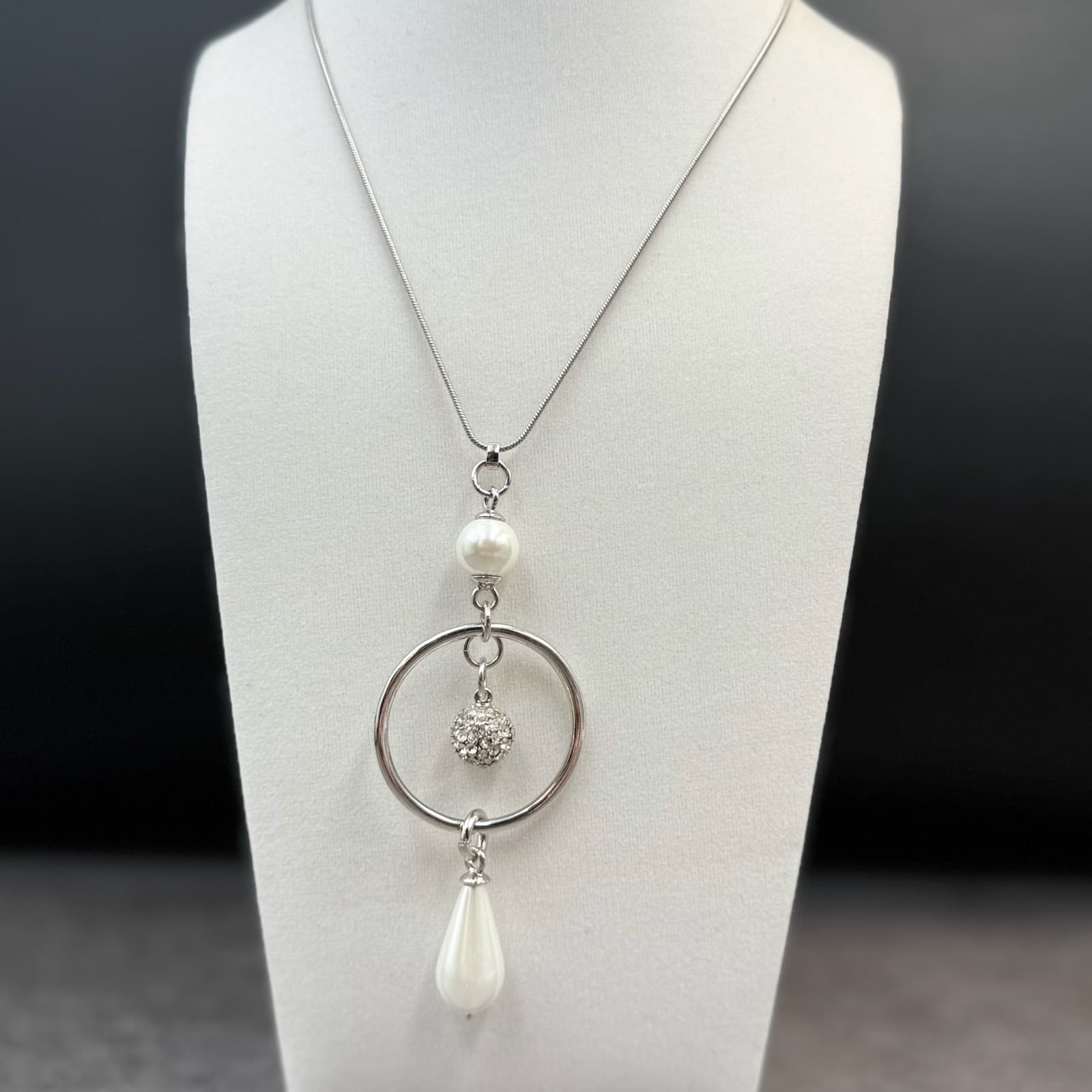 Vintage VTG Silver Tone Nacklace Open Ring Pendent Faux Pearls Rhinestone Snake - Thumbnail 9