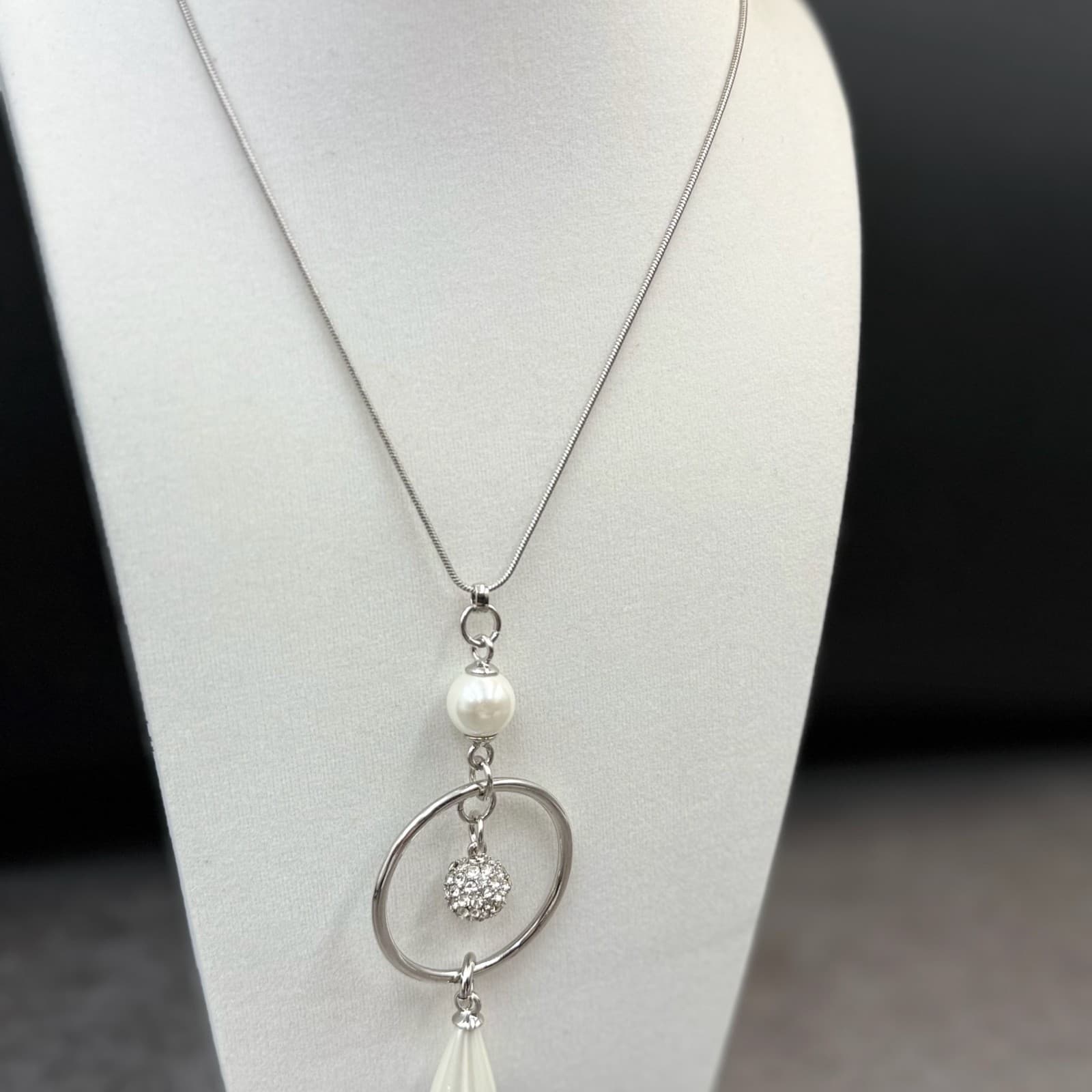 Vintage VTG Silver Tone Nacklace Open Ring Pendent Faux Pearls Rhinestone Snake - Thumbnail 8