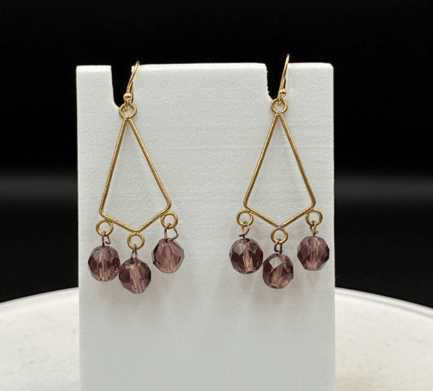 Vintage Womens Purple Bead Glass Triangle-Shaped Dangle Wedding Earrings