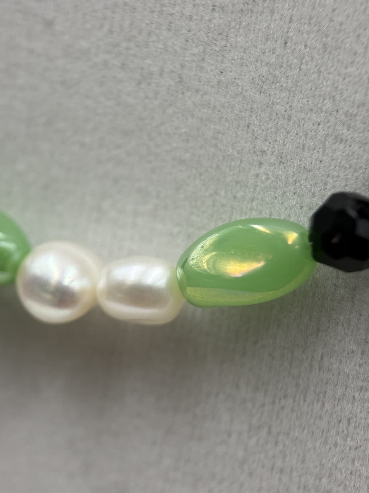Vintage Black Green Glass & Faux Pearl Bead Necklace Mod Retro Chic - Thumbnail 8