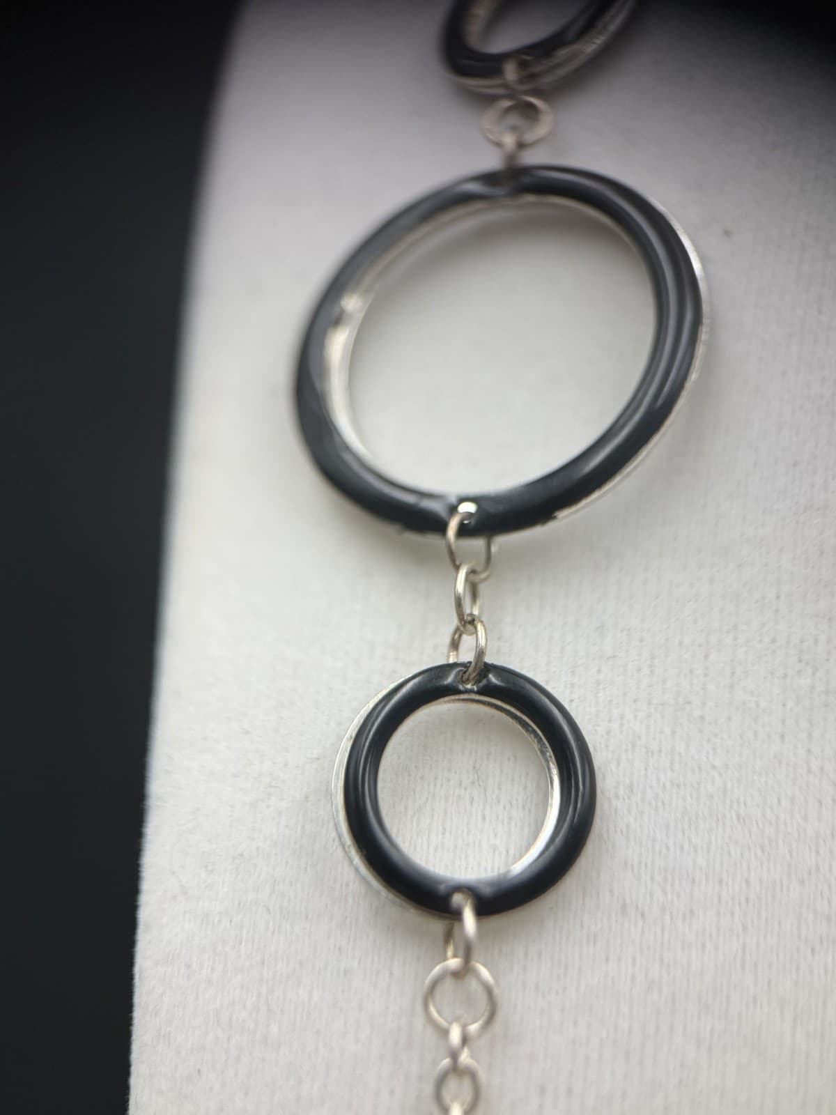 Vintage Silver Black Enamel Open Circle Necklace Modern Minimalist Chic - Thumbnail 6