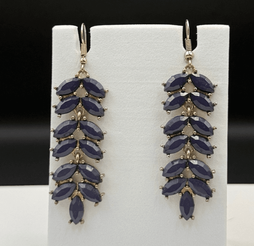 Vintage Womens Navy Gold-Plated Stone-Studded Leaf-Shaped Dangle Fashion Earring