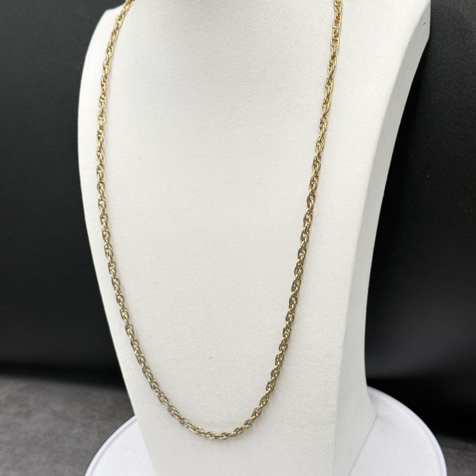 Vintage Gold-Tone Rope Chain Necklace Classic Unisex Layering Piece - Thumbnail 5