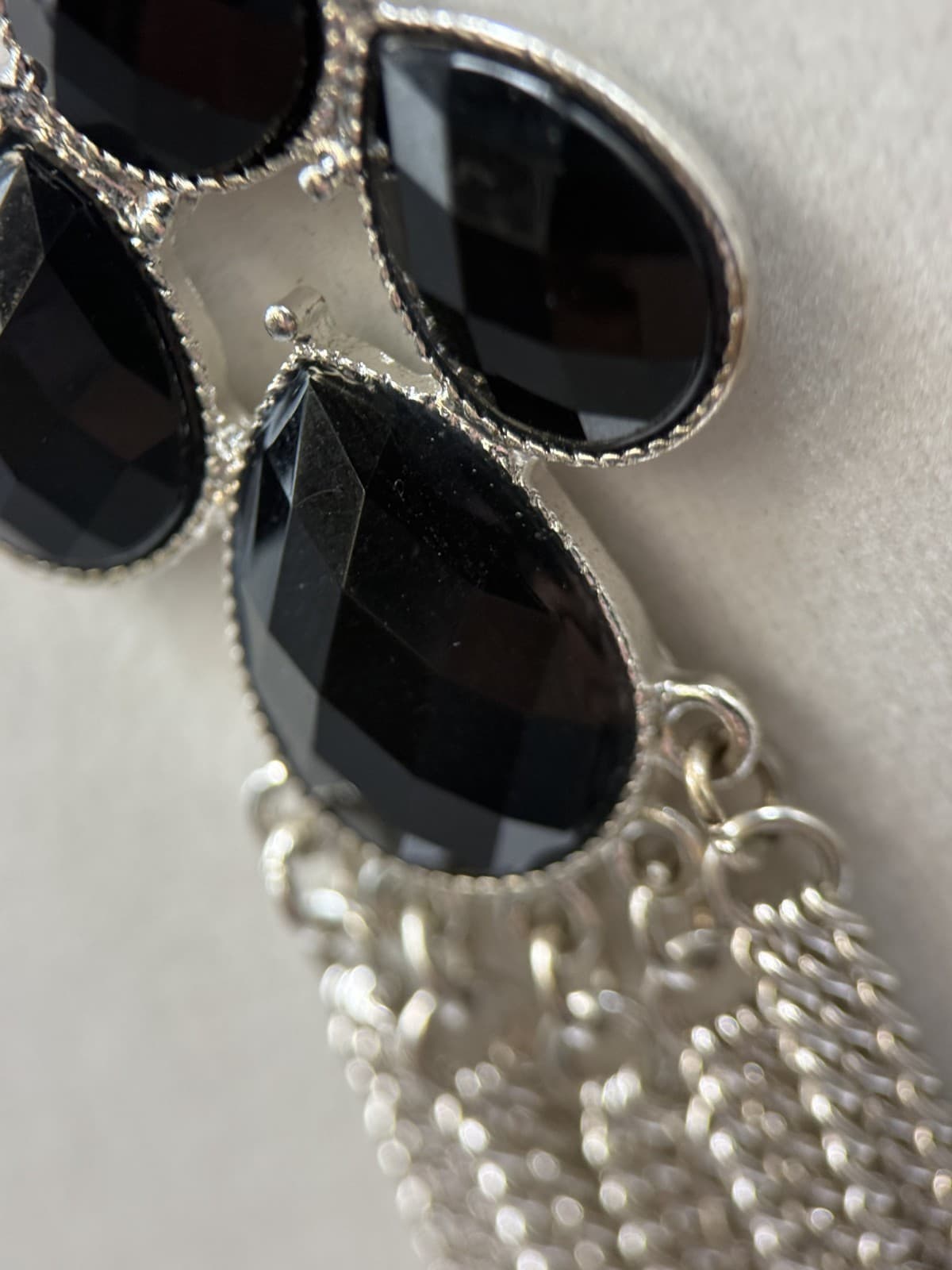 Vintage Silver Black Teardrop Pendant Necklace w/ Chain Tassel Glam - Thumbnail 7
