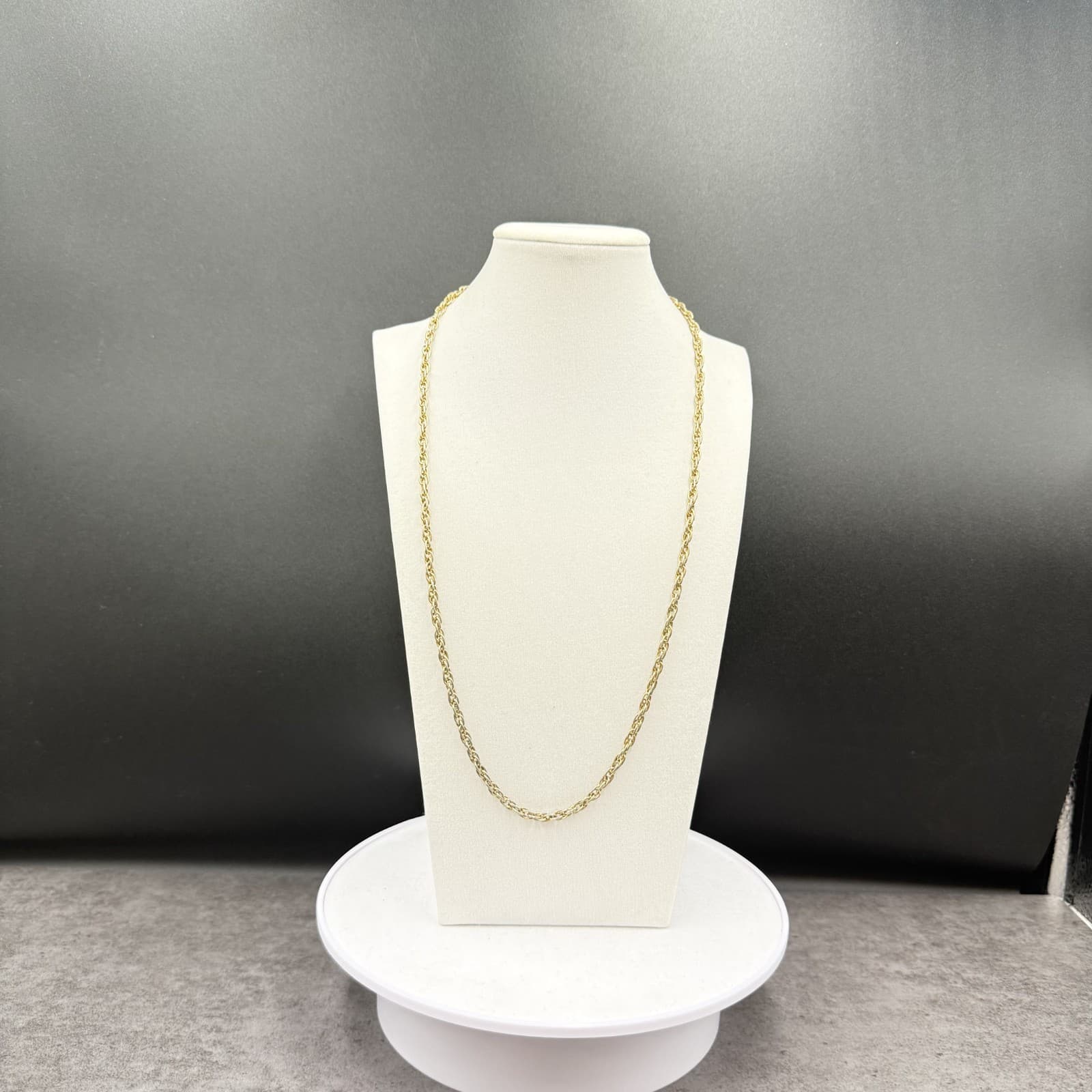 Vintage Gold-Tone Rope Chain Necklace Classic Unisex Layering Piece - Thumbnail 2