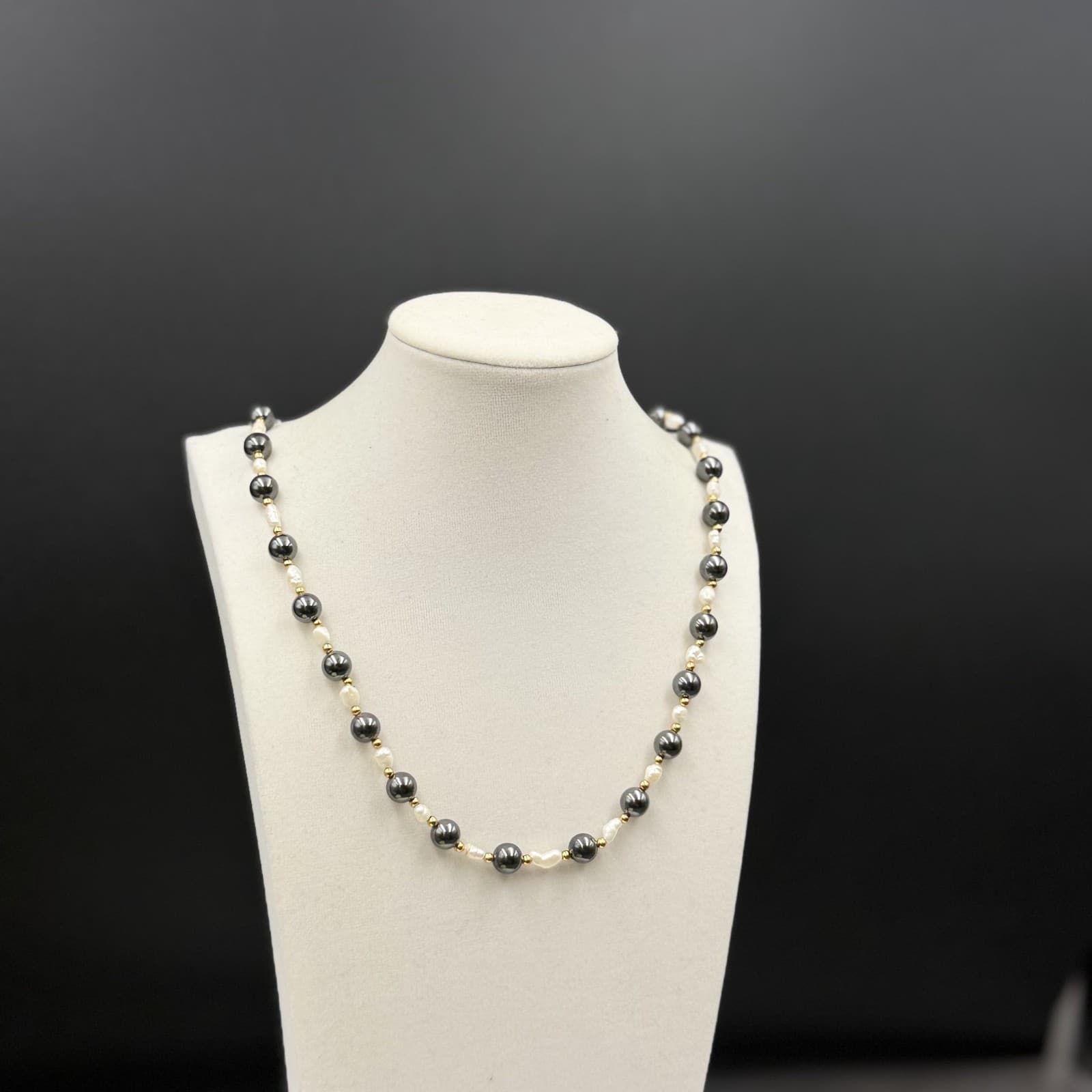 Vintage Black Hematite-Style & Pearl Bead Necklace Gold Accent Classic - Thumbnail 2