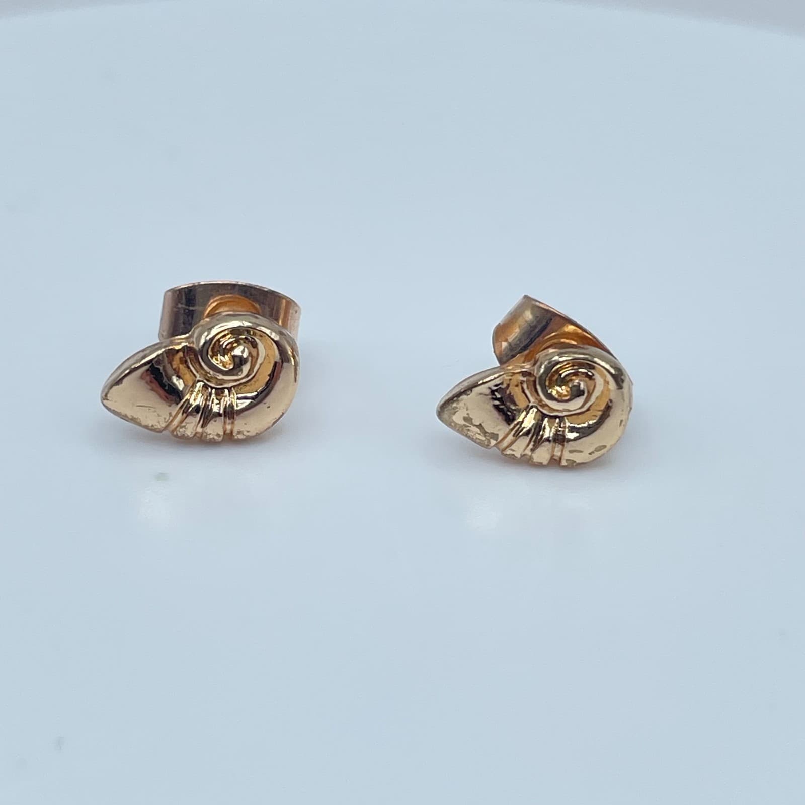 Vintage Y2K Gold Tone Blue Mermaid Hoop & Seashell Hoop Stud Earrings Set - Thumbnail 3