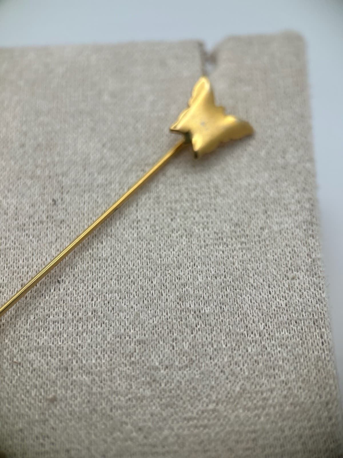 Vintage Gold Tone Butterfly Lapel Stick Pin Brooch Minimalist Style - Thumbnail 3