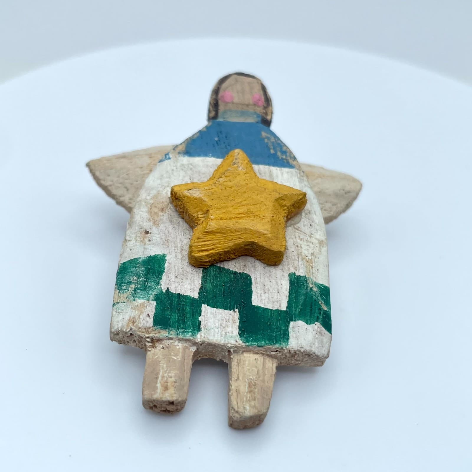 Vintage Beige White Yellow Star Center Folk Art Hand-Carved Wooden Angel Brooch