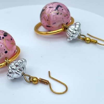 Vintage Gold-Tone Pink Mottled Art Speckled Glass Bead Drop Dangle Hook Earrings - Thumbnail 6