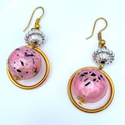 Vintage Gold-Tone Pink Mottled Art Speckled Glass Bead Drop Dangle Hook Earrings