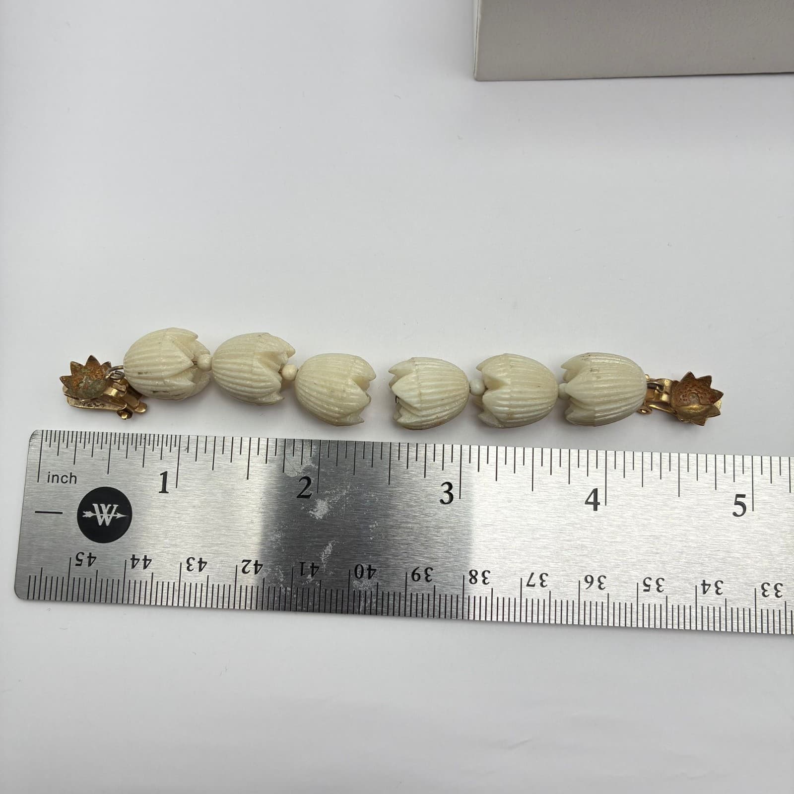 Vintage 50s 60s Hong Kong White Celluloid Tulip Dangle Earrings Women's Jewelry - Thumbnail 9