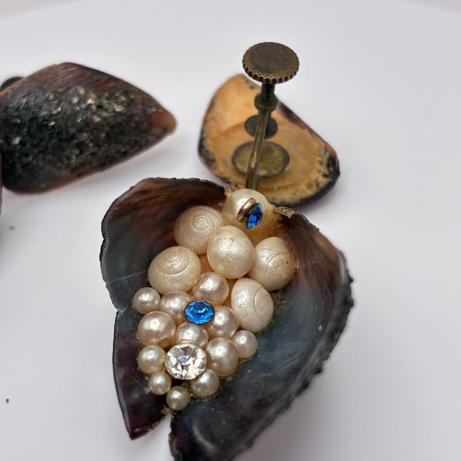Vintage 50s Shell Pearl Blue Glass Dangle Earrings Mid-Century Fashion Jewelry - Thumbnail 4