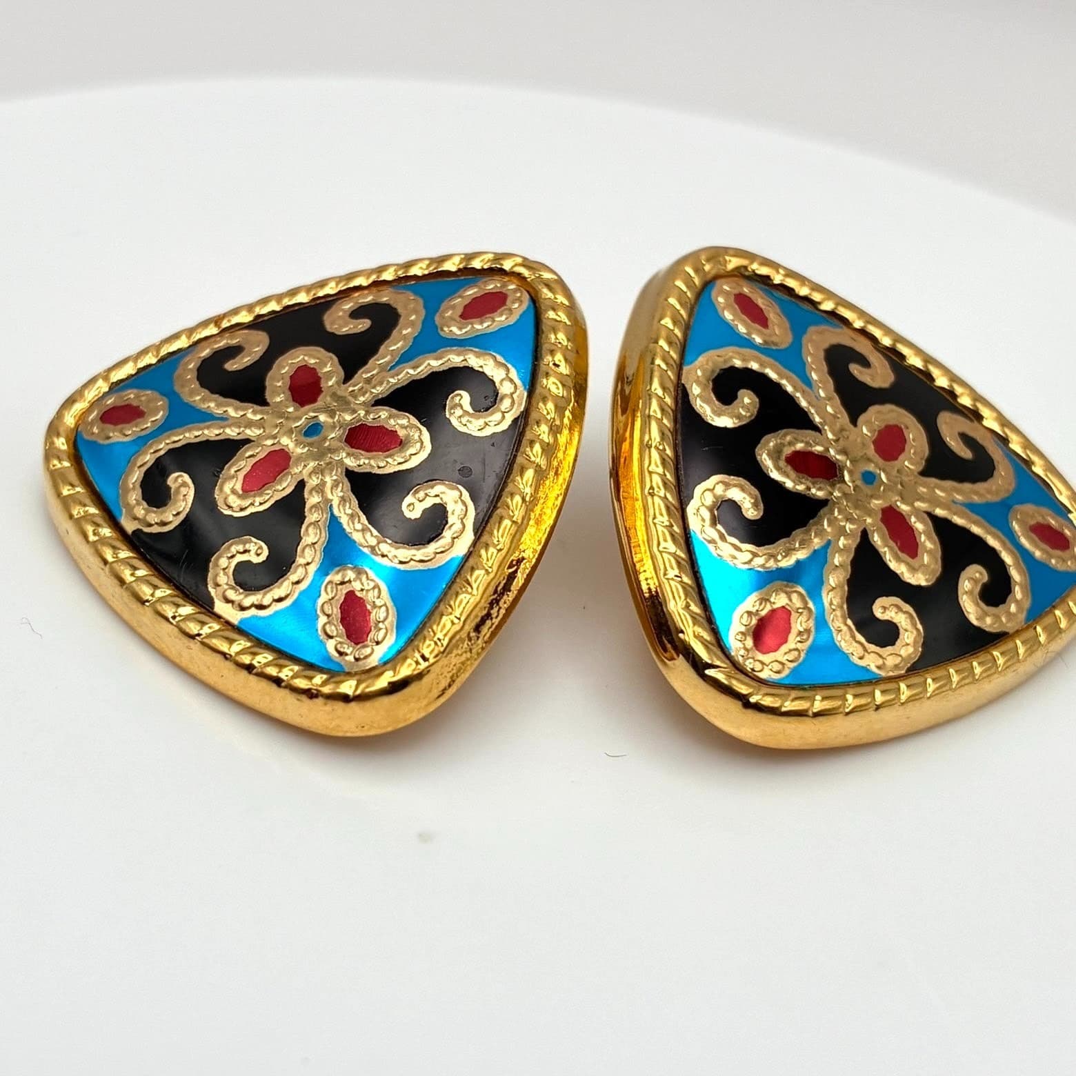 Vintage 90s Gold Tone Triangle Stud Earrings Statement Boho Women's Jewelry - Thumbnail 2