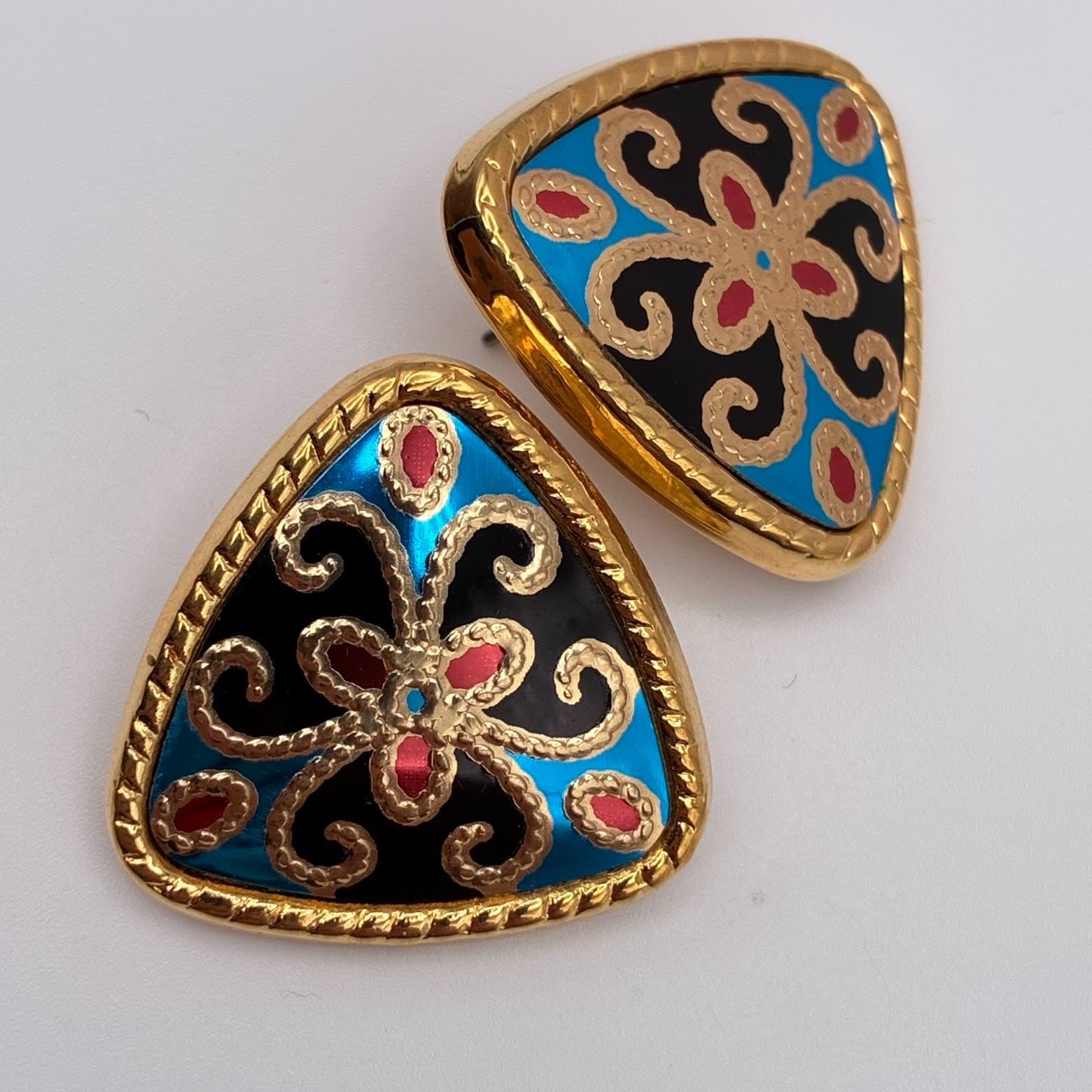 Vintage 90s Gold Tone Triangle Stud Earrings Statement Boho Women's Jewelry - Thumbnail 6
