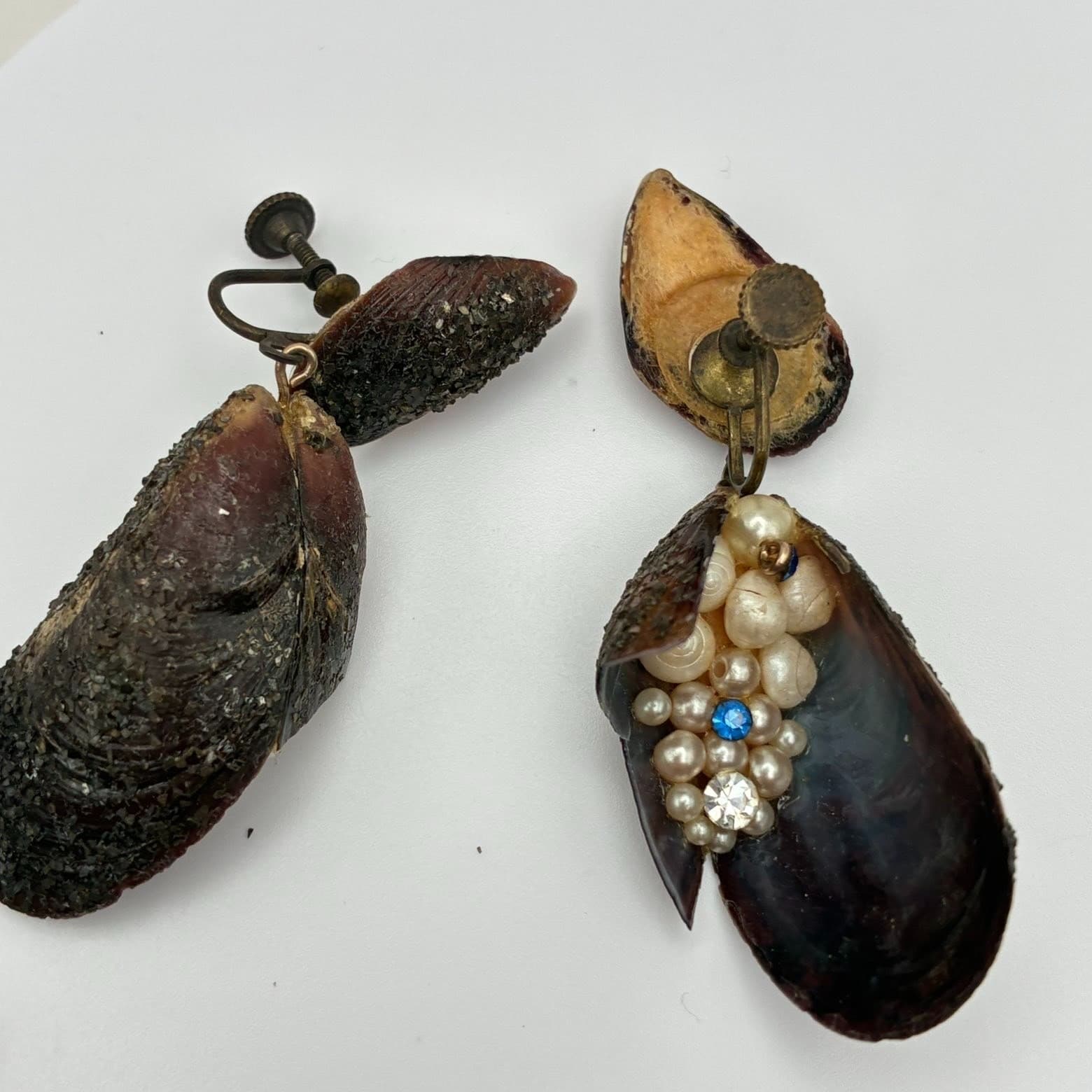 Vintage 50s Shell Pearl Blue Glass Dangle Earrings Mid-Century Fashion Jewelry - Thumbnail 5