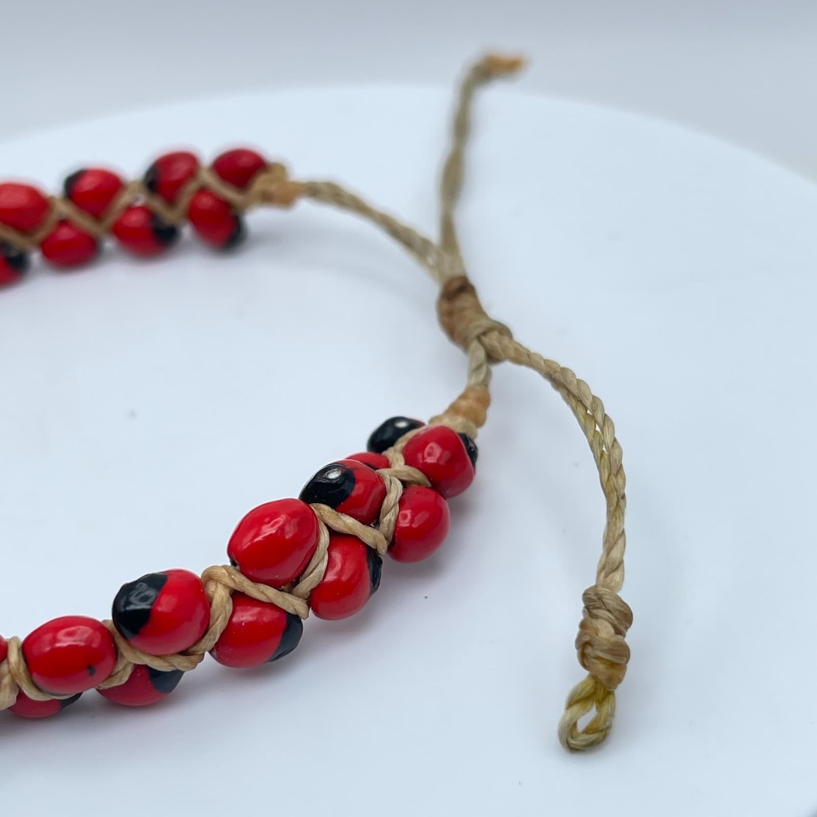 Vintage Y2K Red Black Seed Bead Bracelet Adjustable Macrame Boho Bracelet - Thumbnail 3