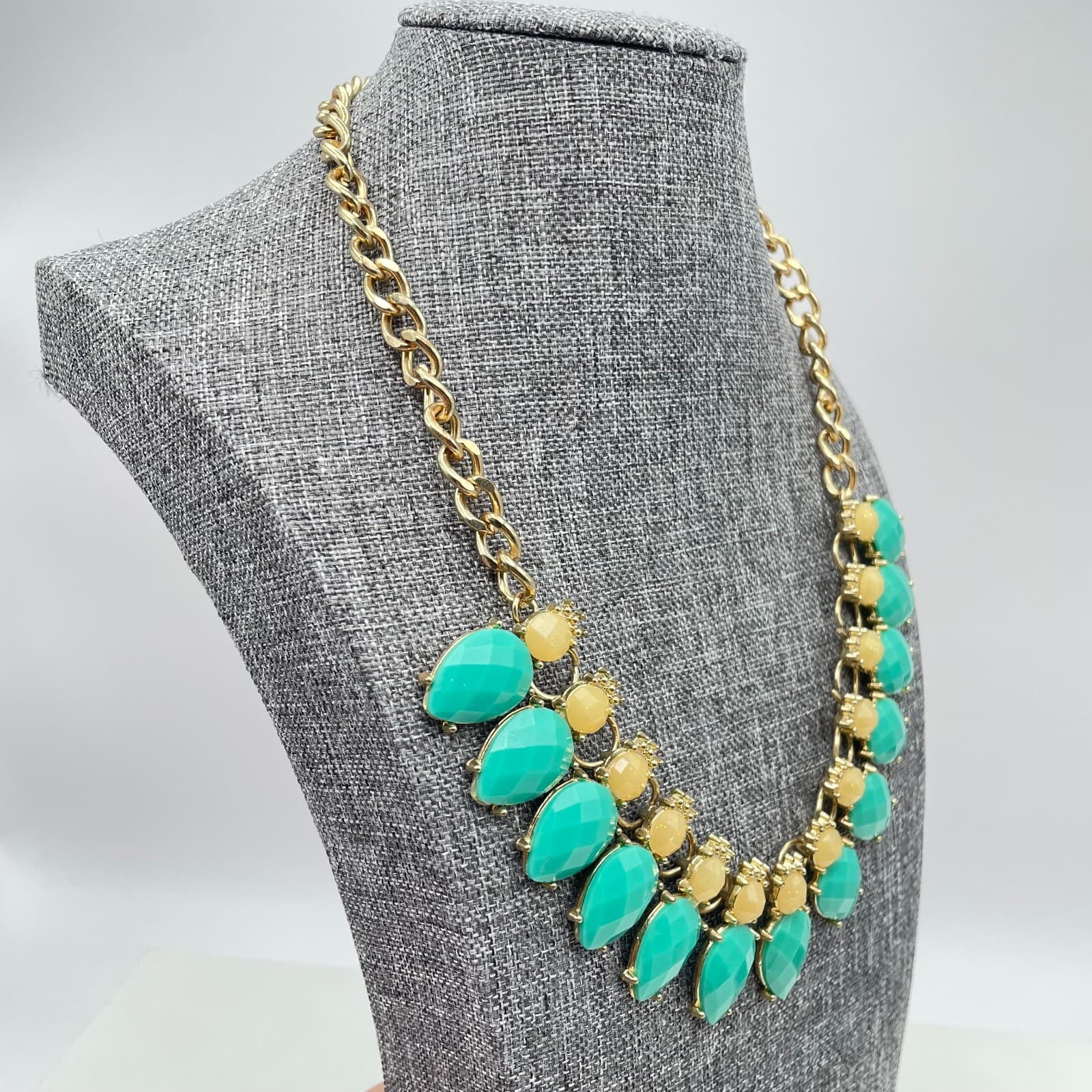 Vintage Y2K Teal & Yellow Statement Bib Necklace Gold Tone Faceted Drop Beads - Thumbnail 7