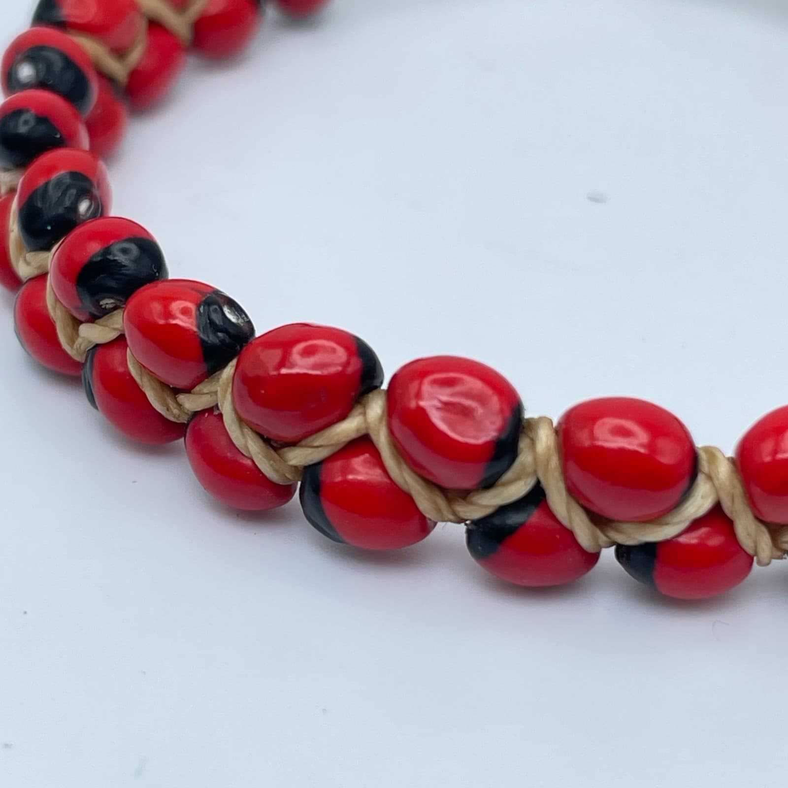Vintage Y2K Red Black Seed Bead Bracelet Adjustable Macrame Boho Bracelet - Thumbnail 4